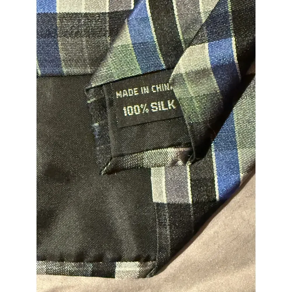 Van Heusen 100% Silk Tie Necktie in Silver Gray, Blue, Black Plaid Grid‎ MINT